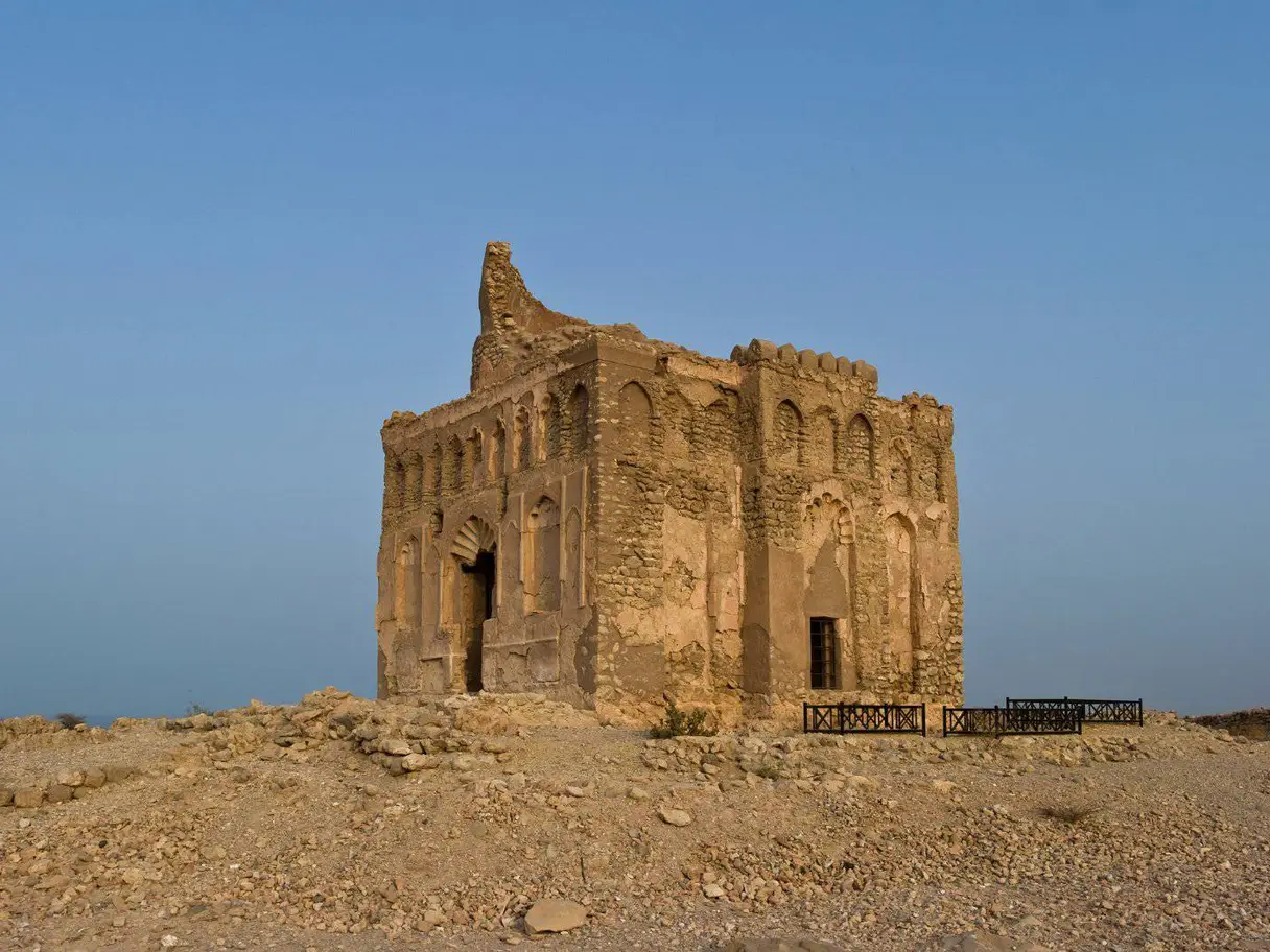 صورة مدينة قلهات الأثرية
