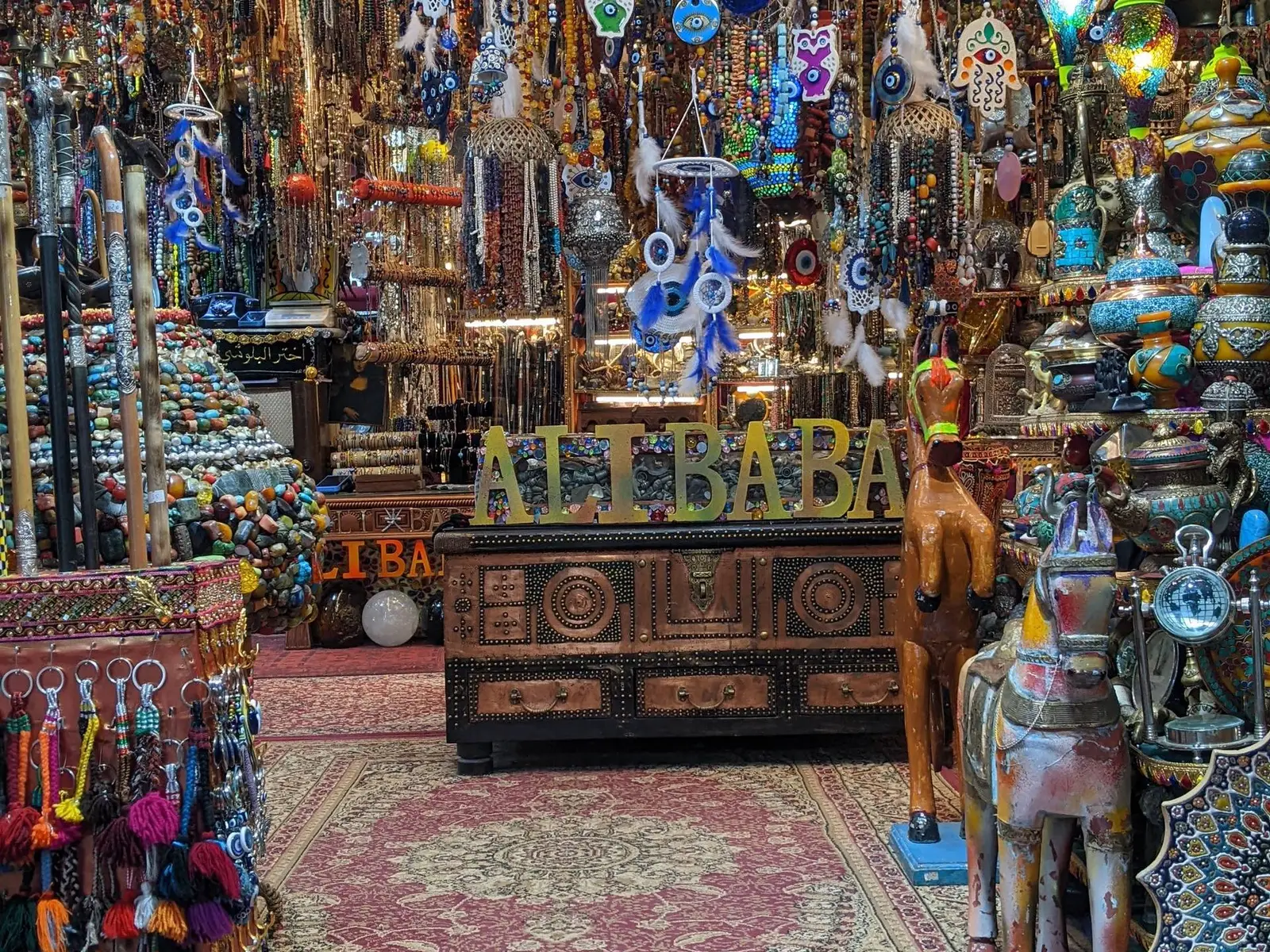 جولة في مدينة مسقط