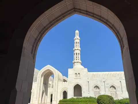 Main tour image for Tour in Sultan Qaboos Grand Mosque