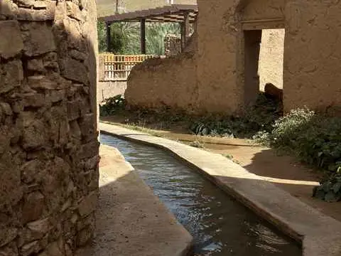 الصورة الرئيسية للجولة نزوى التاريخ
