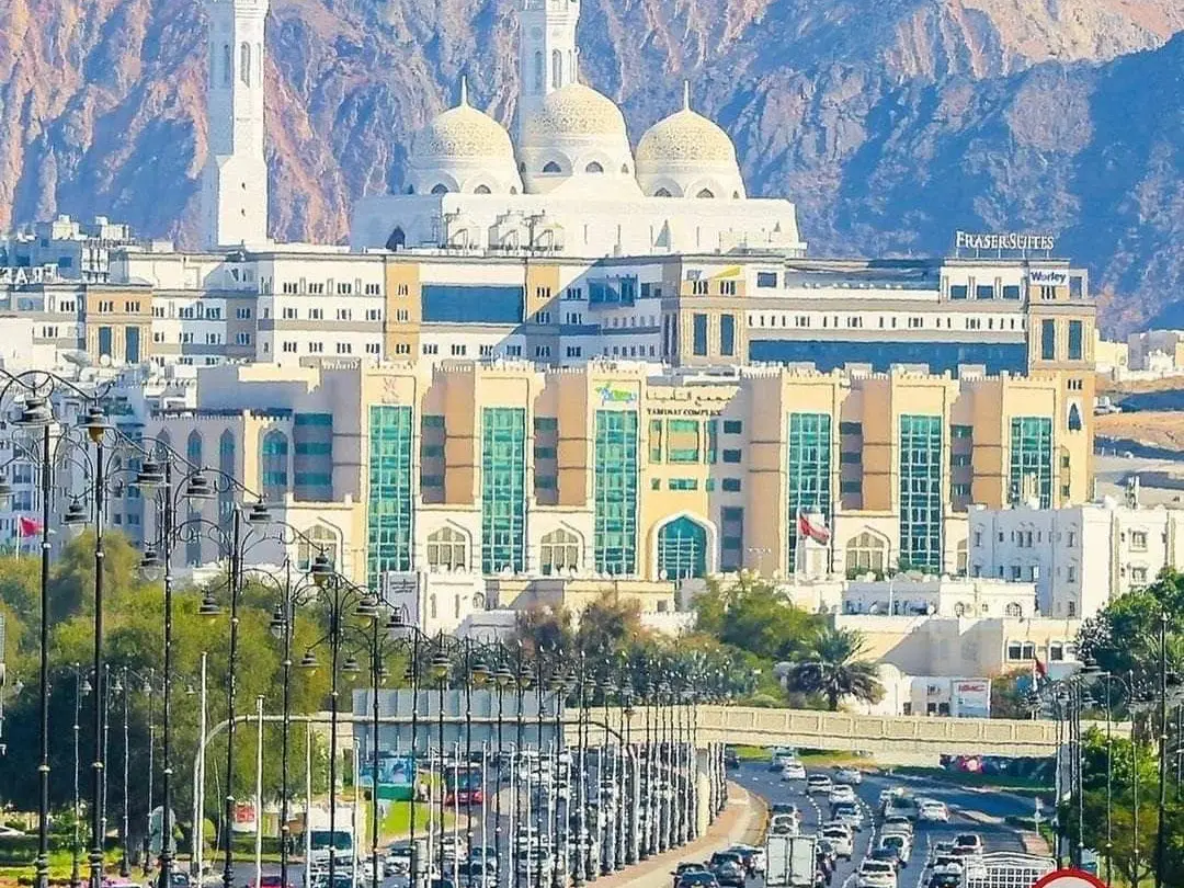جولة في مدينة مسقط
