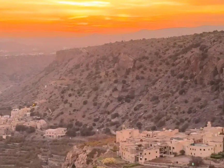 جولة في الجبل الأخضر