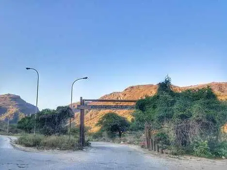 الصورة الرئيسية للجولة جولة شرق وغرب ليوم كامل (8 ساعات)