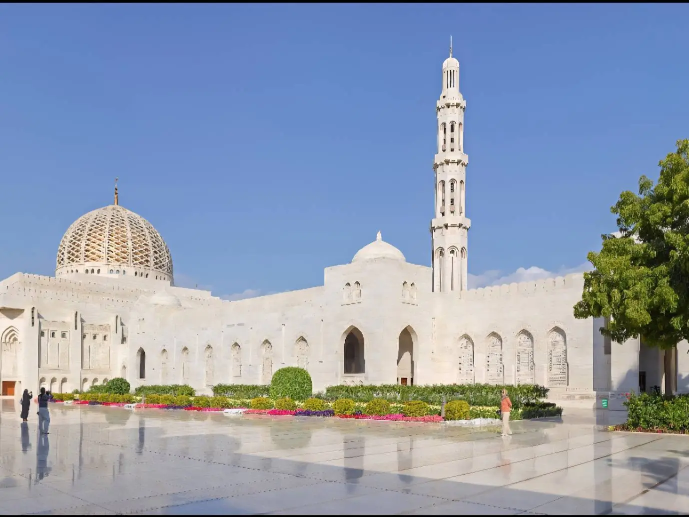 جولة في مدينة مسقط