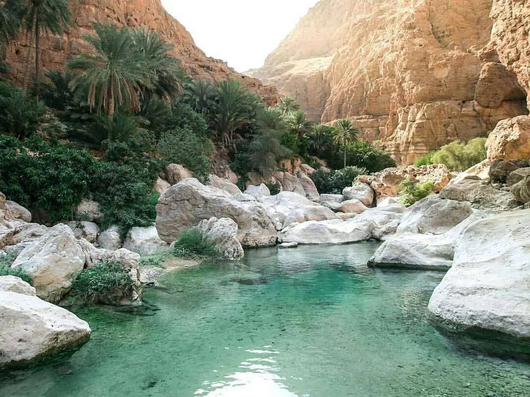 جولة وادي شاب وحفرة بيمه