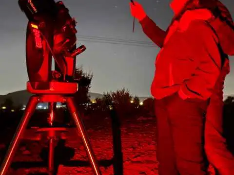 الصورة الرئيسية للجولة مشاهدة النجوم