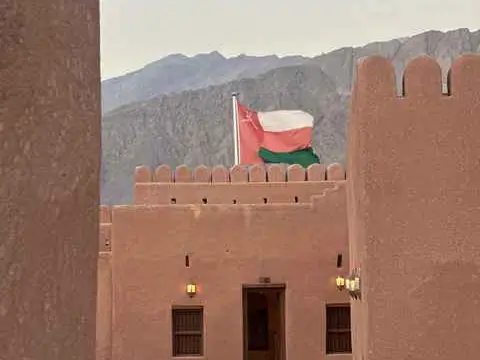 الصورة الرئيسية للجولة وادي سحتن وجما و نخل و ممشى افي 