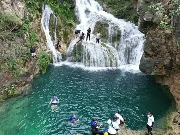 Ain Ghaidh Spring Path Hiking - Group