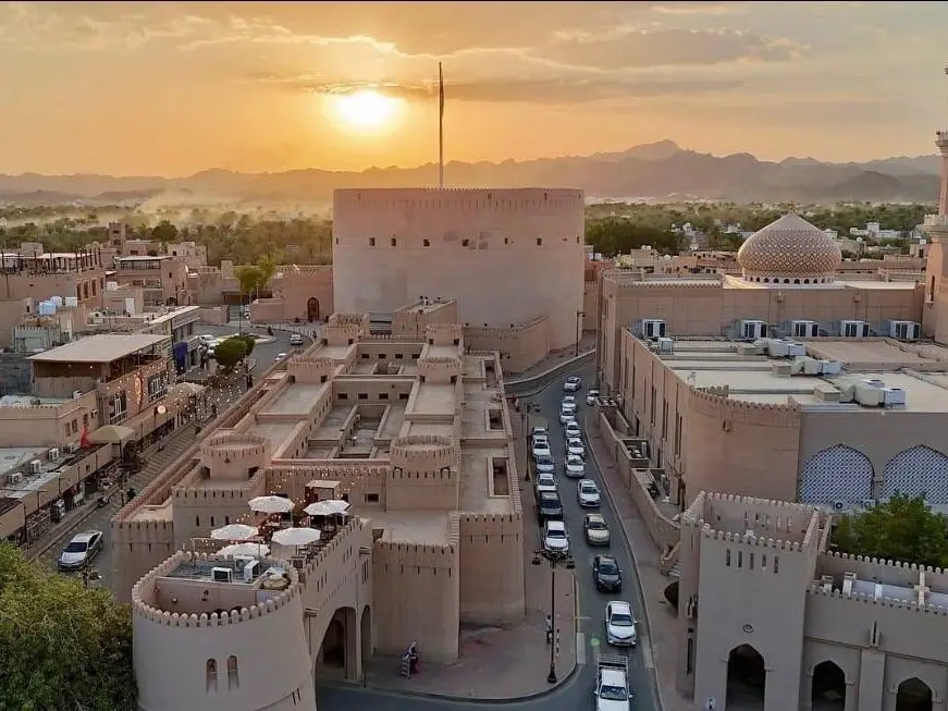 تجربة نيزة ومنح الأصيلة - 3 أيام مع مرشد عماني محلي
