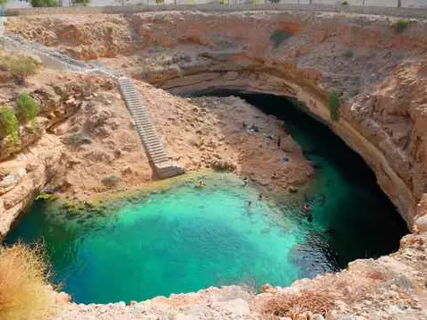 الصورة الرئيسية للجولة جولة مغامرات ووادي شاب وعجائب الطبيعة