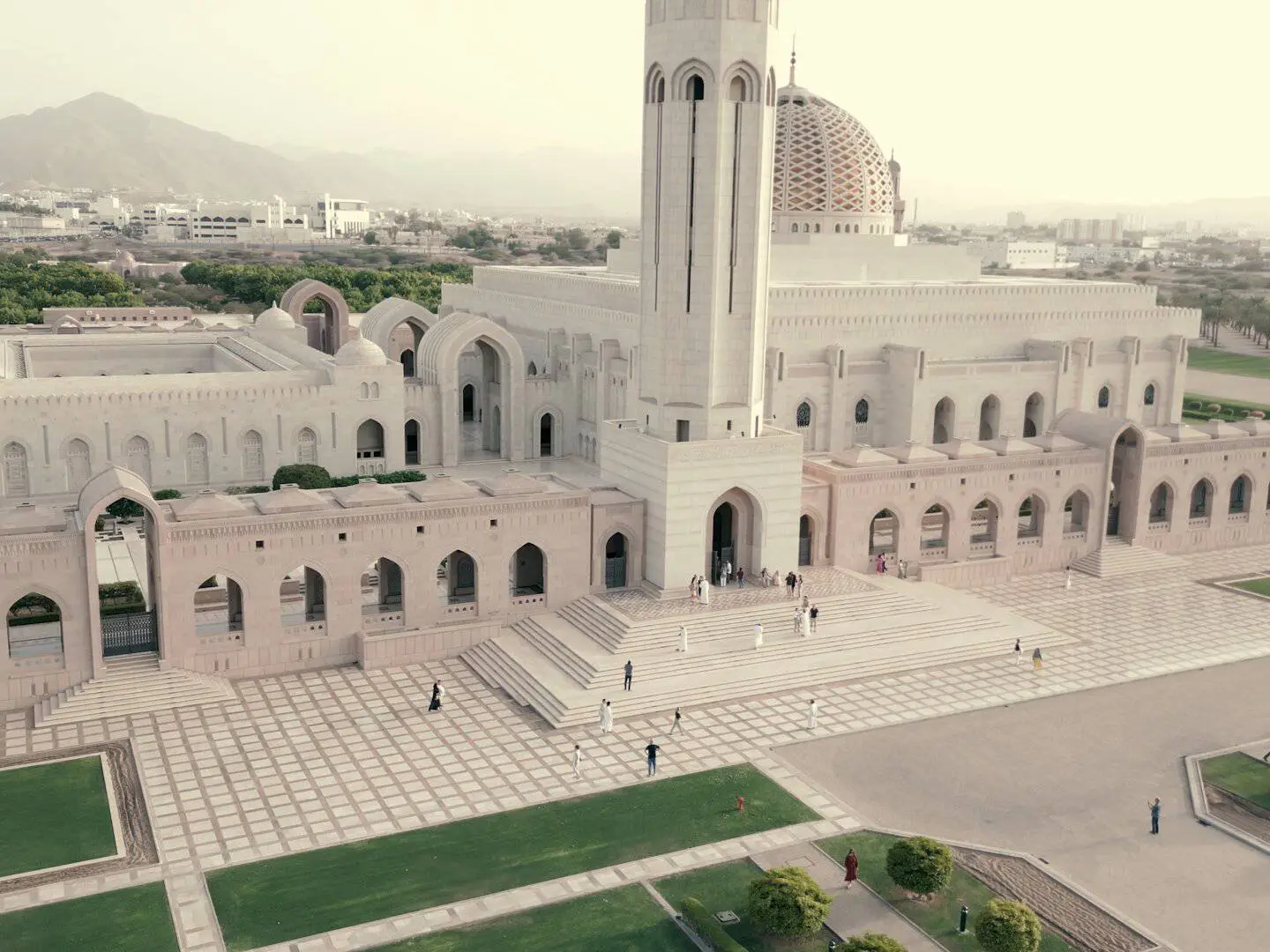 Photo of Sultan Qaboos Grand Mosque (Muscat), photo 7 of 14
