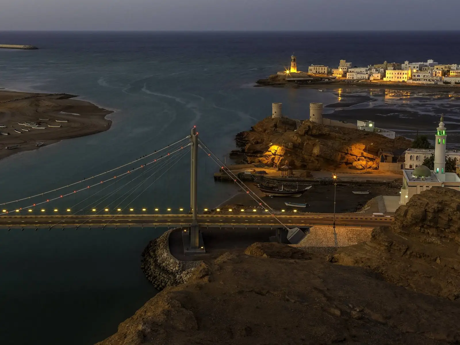صورة جسر العيجة المعلق (خور البطح)