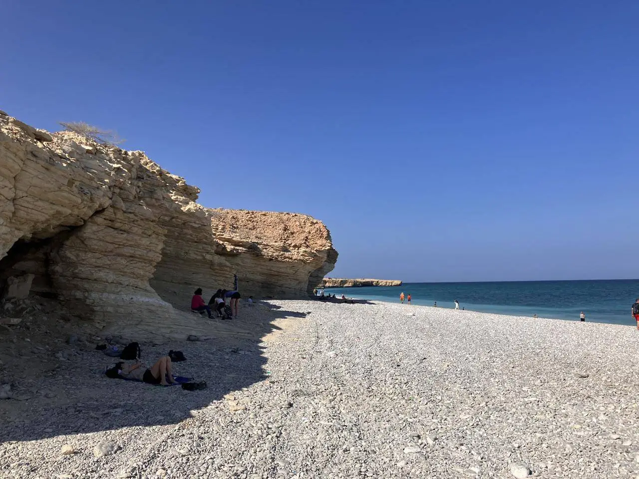 Private tour| 3-Day / 2-Night All-Inclusive Oman Coastal Experience (Muscat → Bimmah Sinkhole → Fins Beach → Tiwi Pebble Beach → Sur → Al Ayjah Bridge → Al Ayjah Lighthouse → Dhow Factory → Night Turtle Watching →  Pink Beach) 