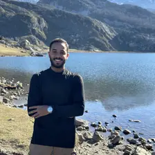 الصورة الرئيسية للمرشد عبدالرحمن