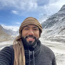 الصورة الرئيسية للمرشد ناصر