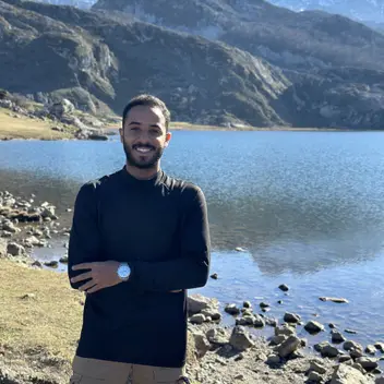 الصورة الرئيسية للمرشد عبدالرحمن