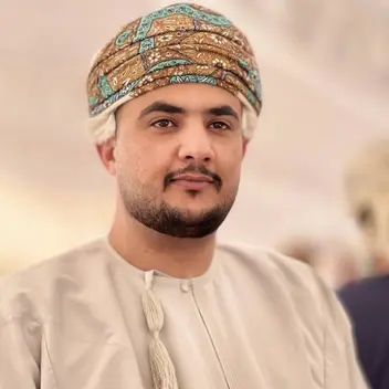 الصورة الرئيسية للمرشد حامد