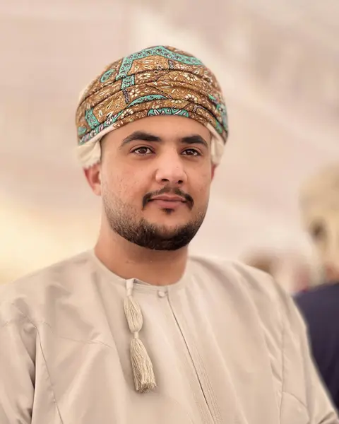 صورة المرشد المحلي حامد
