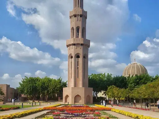 جولة في مدينة مسقط