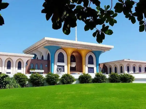 Muscat Private One-Day Tour for 7 Destinations 
