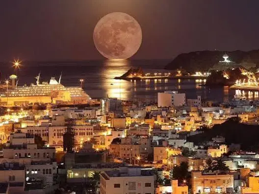 Private tour| Muscat Under the Full Moon – A Magical Night by the Sea