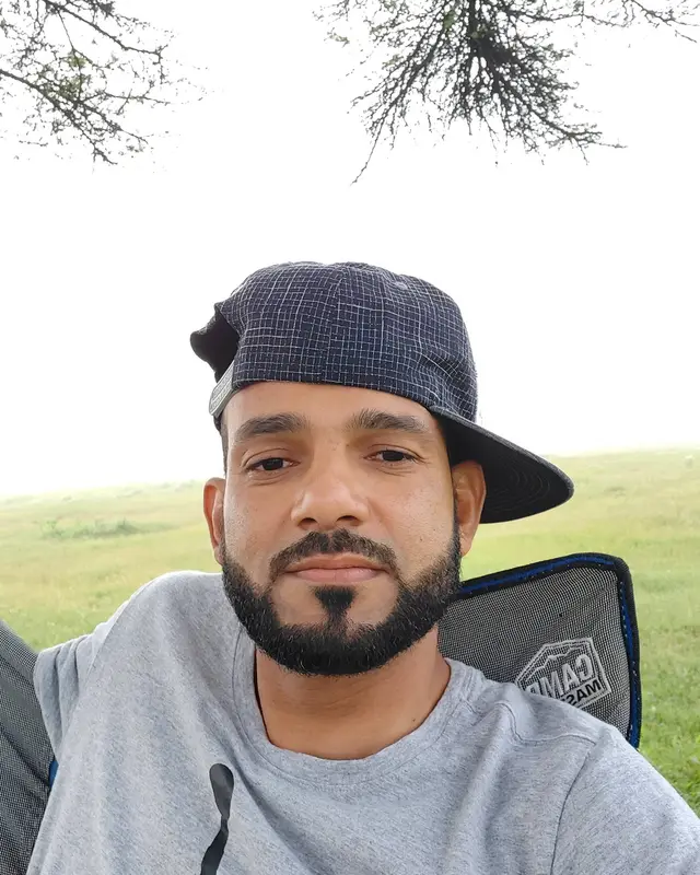 Photo of Fawaz, a local guide