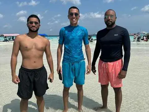 الصورة الرئيسية للجولة الغطس في الديمانيات