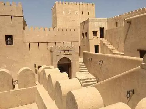 الصورة الرئيسية للجولة جولة نزوى وجبل الأخضر