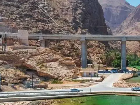 الصورة الرئيسية للجولة جولة وادي شاب وحفرة بيمه