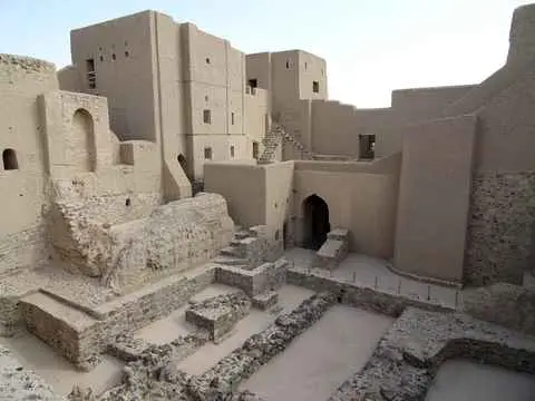 صورة حصن بهلاء (اليونسكو)