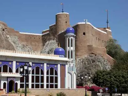صورة مسجد الخور (مسقط القديمة)