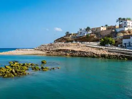 صورة وادي شاب