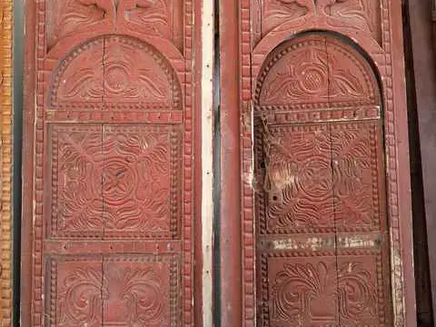 صورة أفنية صور لبناء السفن