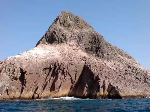 Photo of Al Hallaniyat Islands (Kuria Muria)