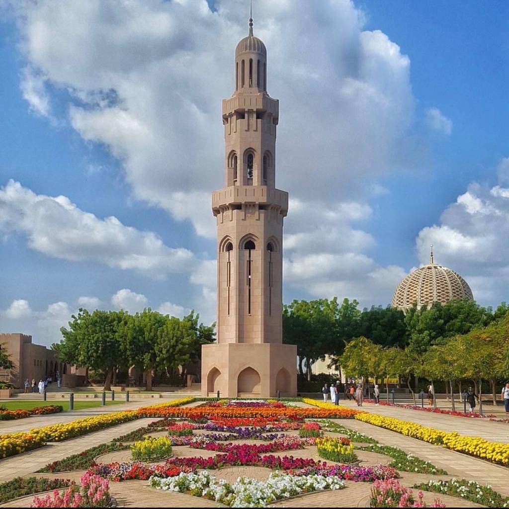 جولة في مدينة مسقط