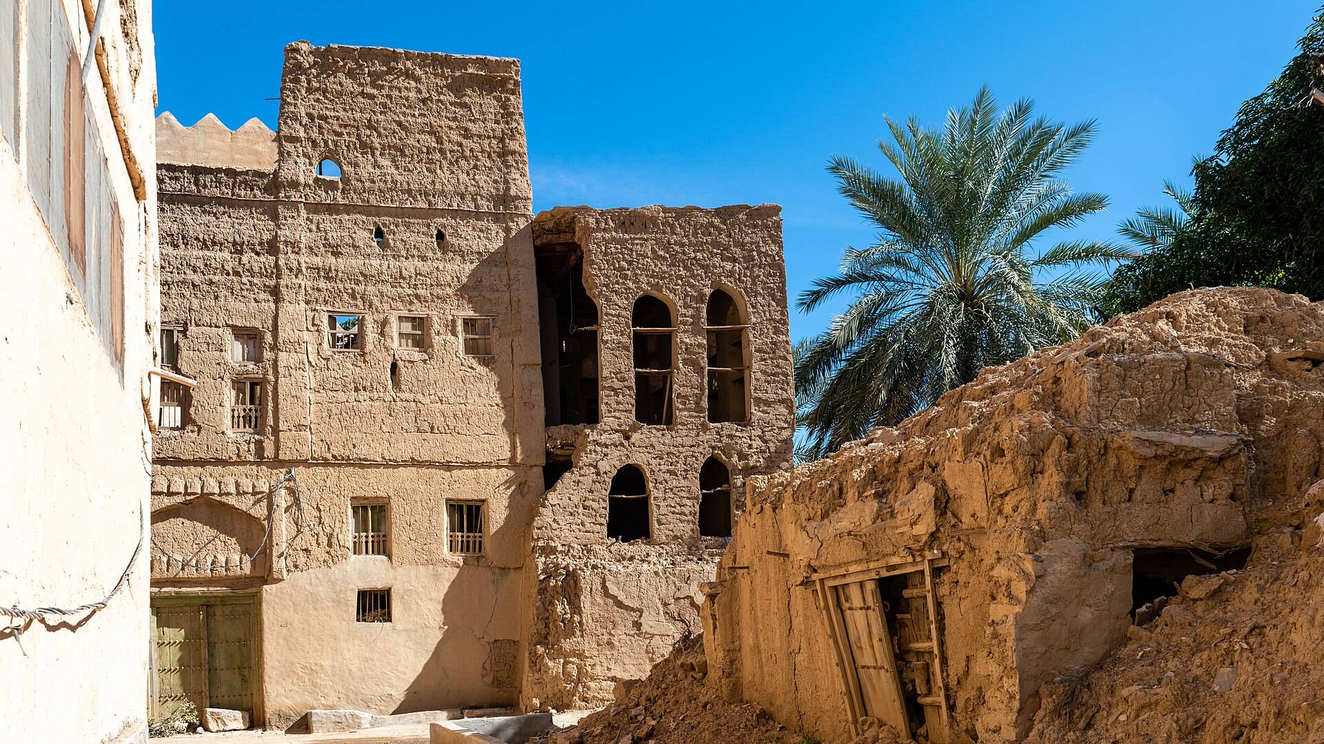 صورة بيوت الحمراء القديمة