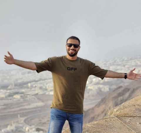 الصورة الرئيسية للمرشد الجلندى