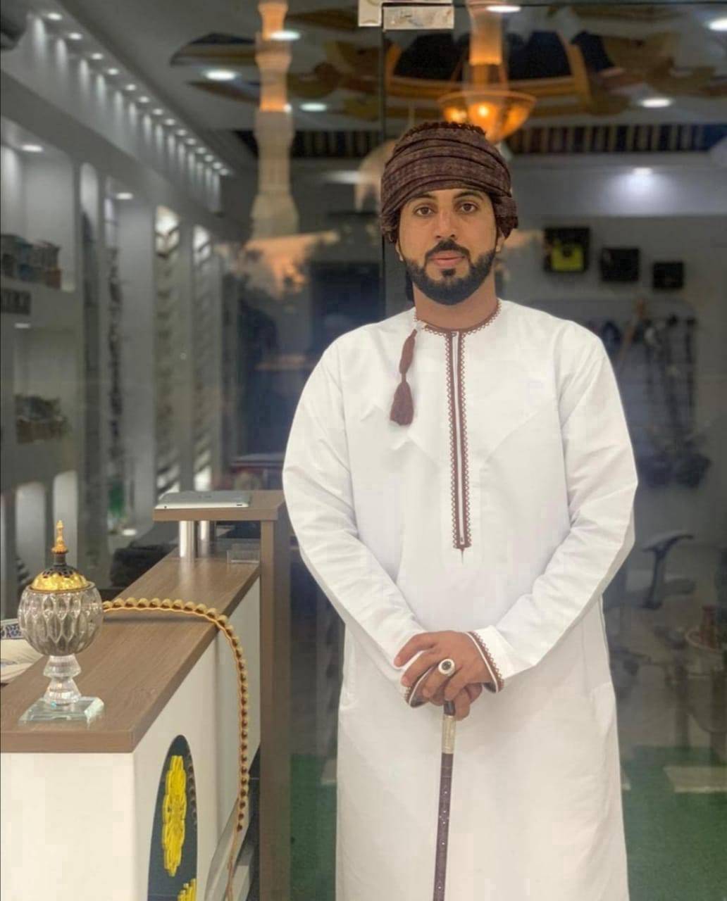 الصورة الرئيسية للمرشد سامي