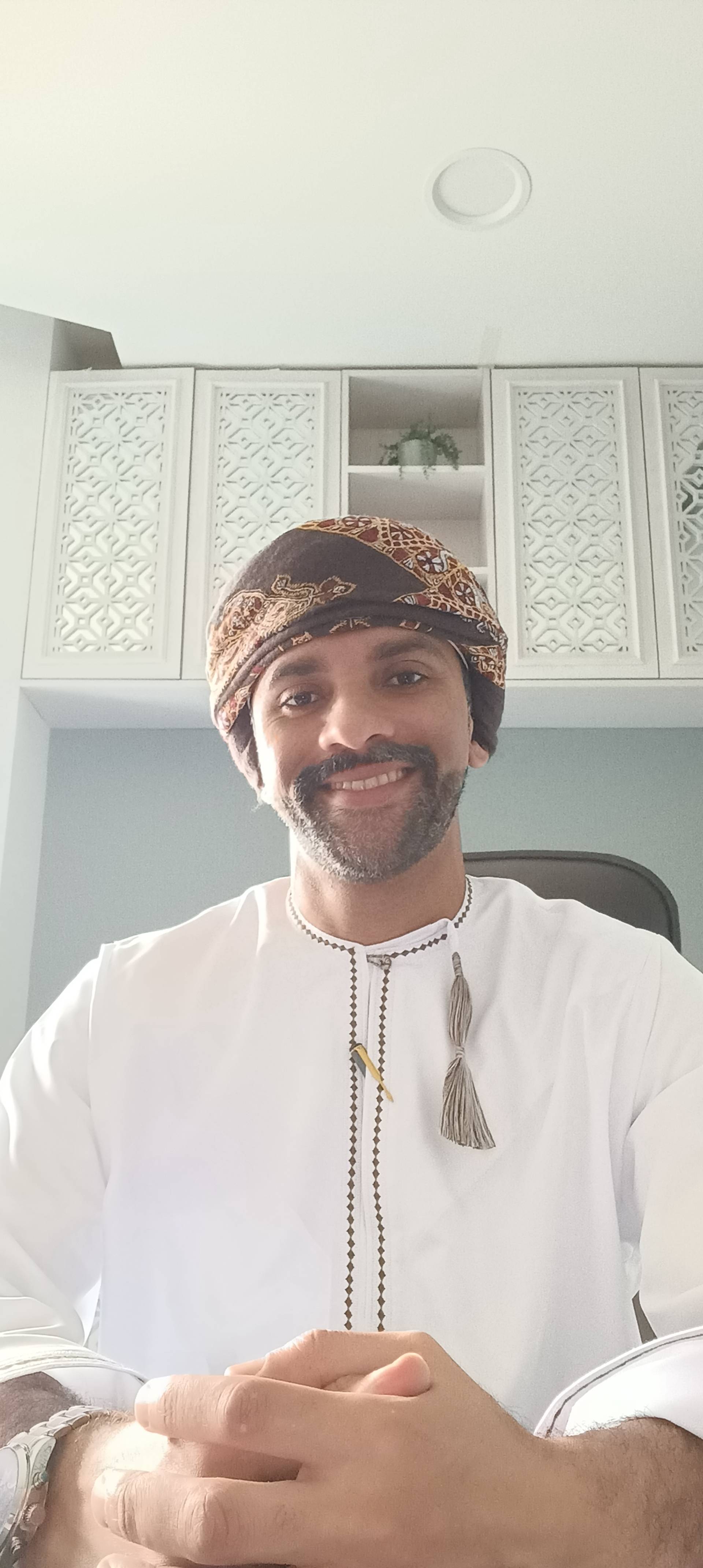 الصورة الرئيسية للمرشد شبيب
