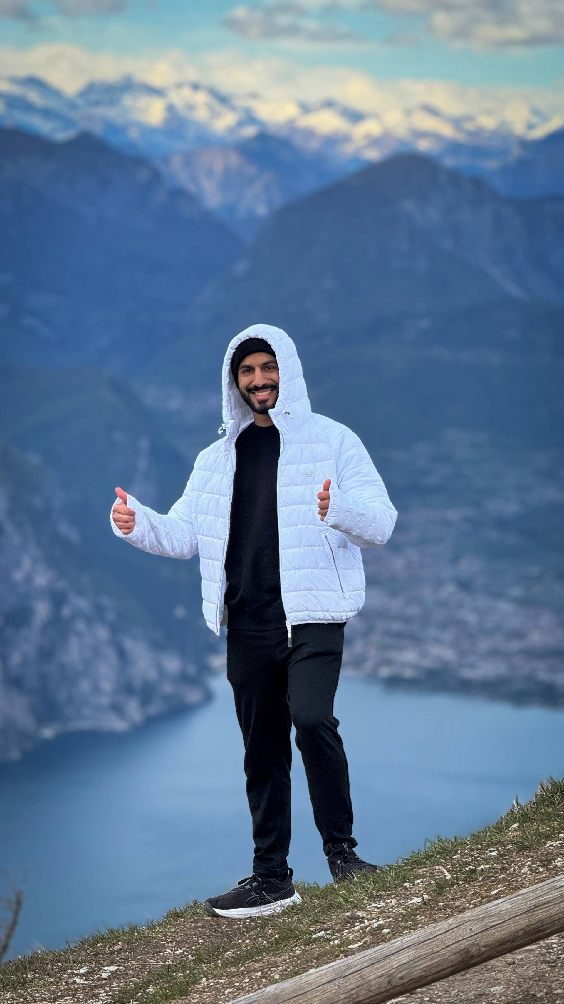 الصورة الرئيسية للمرشد زهران