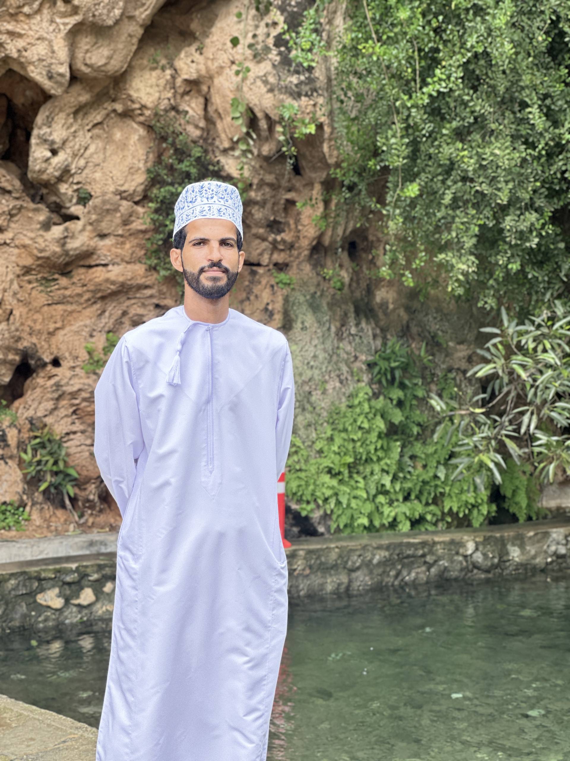 الصورة الرئيسية للمرشد حمد 