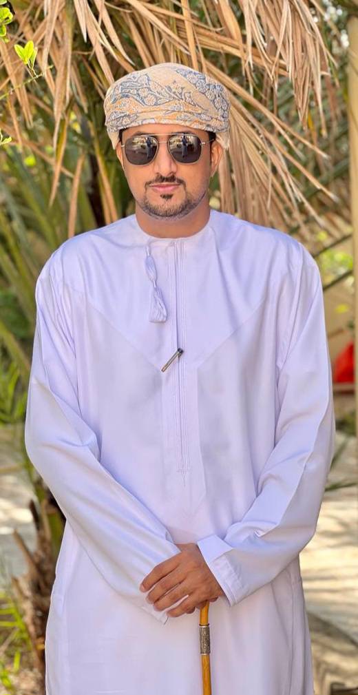 الصورة الرئيسية للمرشد عمار